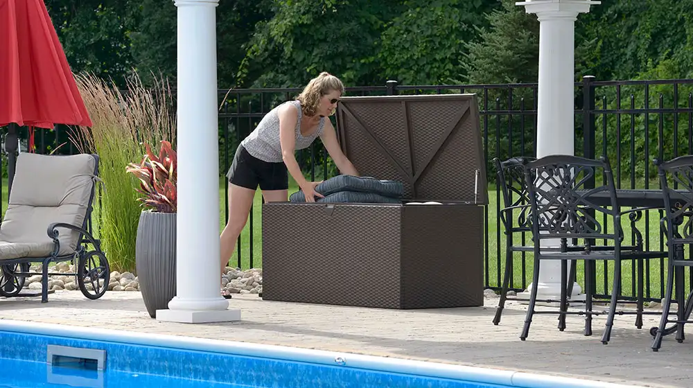 How to Open a Pool for the Season